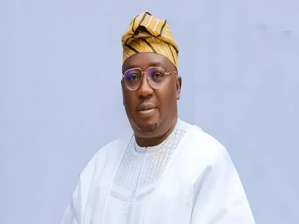 Adelabu steps back from APC primary challenge in Oyo 2027 race