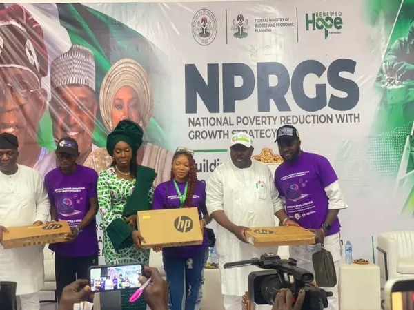 Federal Government Launches Initiative to Combat Poverty