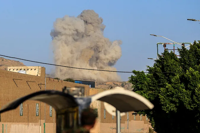 18 Killed, 350 Injured in Saudi Airport Attacks