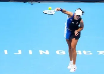 Sonay Kartal Upsets Belinda Bencic at Wuhan Open