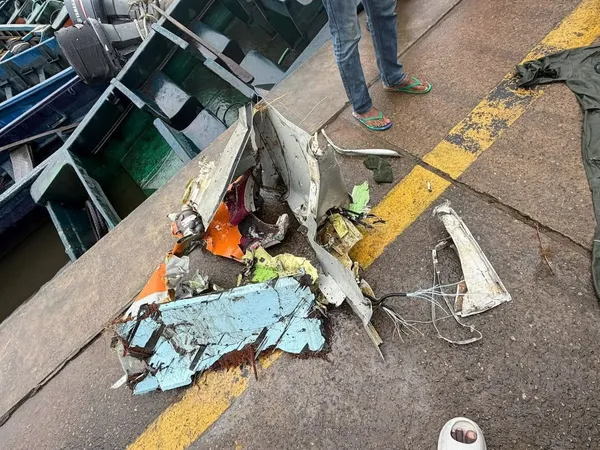 Nigerian Navy and NSIB Recover Wreckage of NAF Aircraft