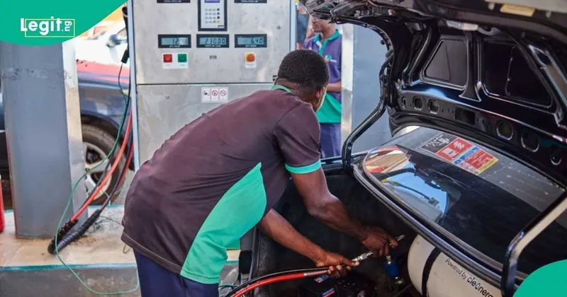 Federal Government Promotes CNG Vehicle Conversions in Nigeria