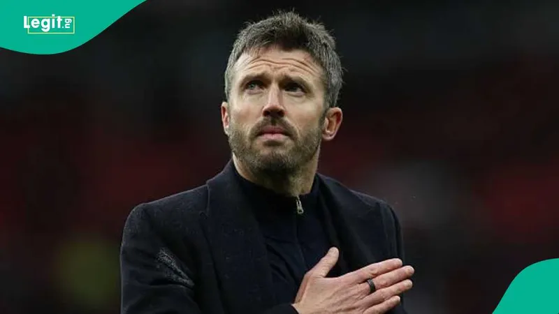 Manchester United Retains Michael Carrick Ahead of Chelsea Clash