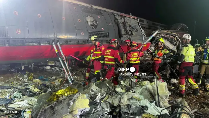 Spain's Prime Minister Pledges Safety Review After Train Crash