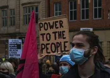 150,000 Rally in London for Hard Right Movement
