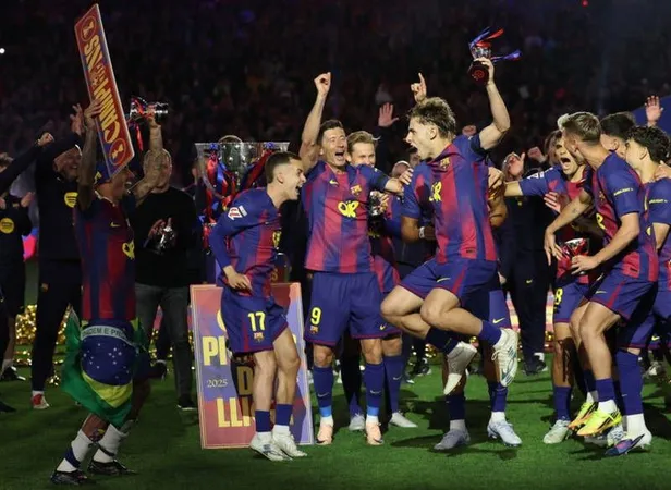 Barcelona Signs Dominik Livakovic on Four-Year Deal