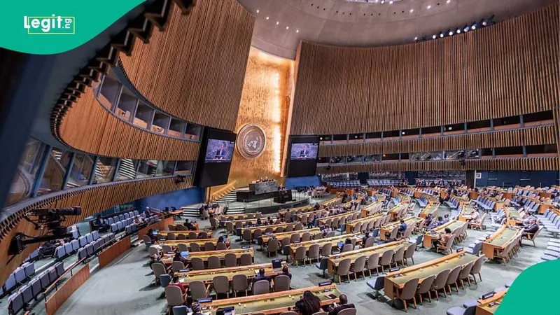 UN Panel Urges Enhanced AI Safety After HuggingFace Breach